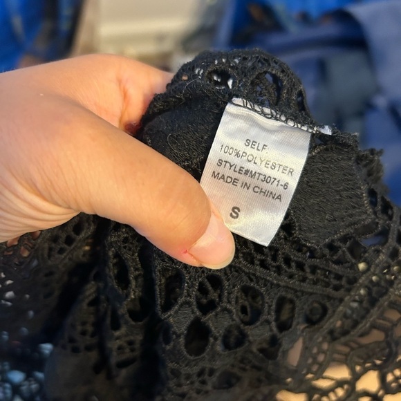 Ellison Crochet Overlay Blouse - Picture 4 of 4